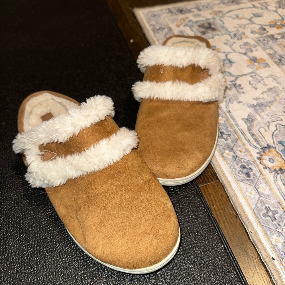 Slippers